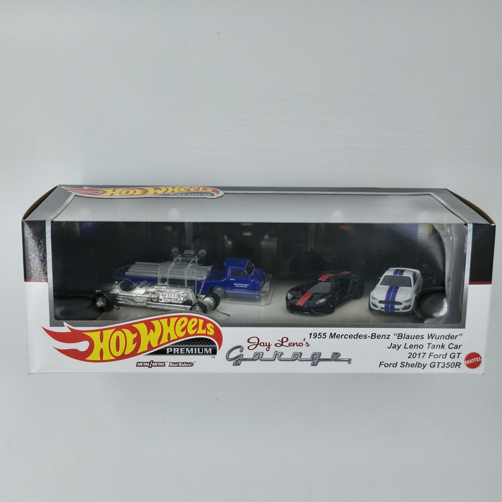 Hot_Wheels_Premium_Diorama_Jay_Leno's_Garage_2023